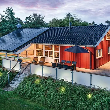 Nyaraló Awesome In With Sauna Ebeltoft